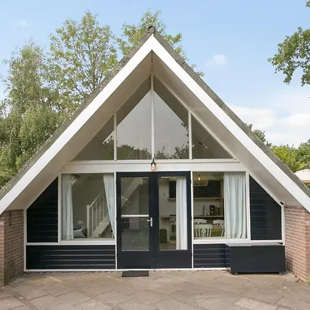 Holiday home Jonkerstee 66 - De Vrolijke Noot Ouddorp